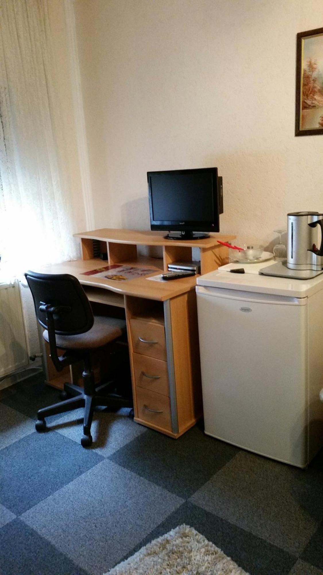 Am Hallenbad Hotel Garni Ratingen Pokój zdjęcie